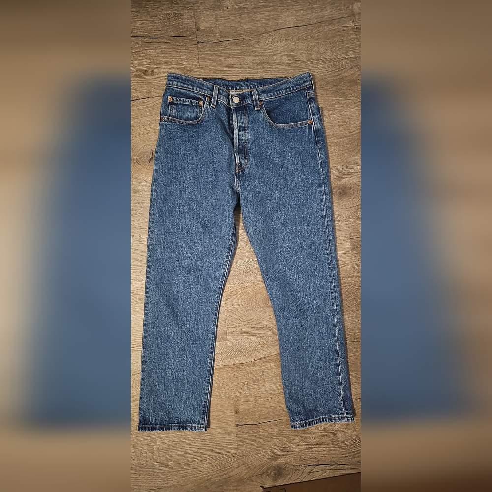 Levis 501 jeans